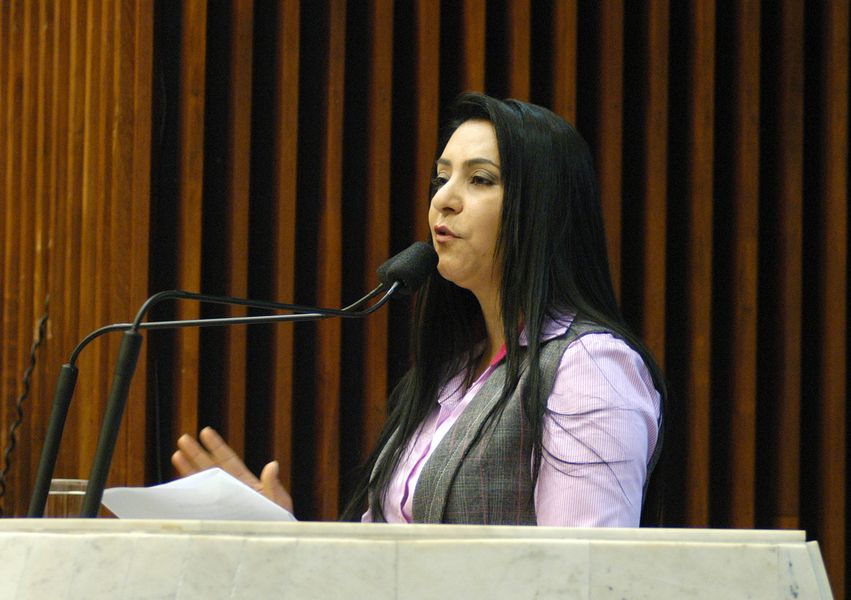 Mara Lima 