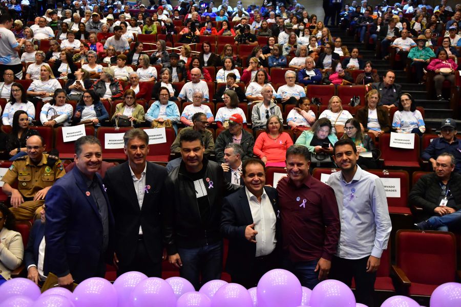 cobra seminario idoso cascavel