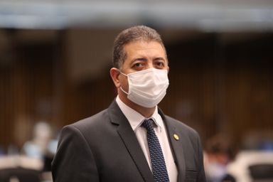 Deputado solicita fiscalização em filas de bancos, lotéricas e terminais de ônibus