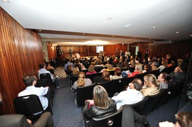 Escola do Legislativo realiza seu primeiro curso de Técnica Legislativa com Plenarinho lotado