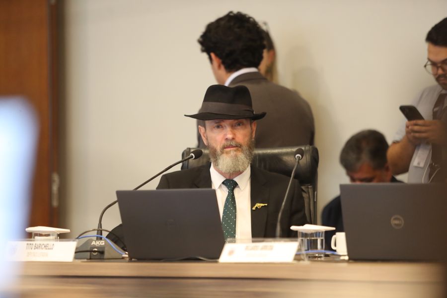 tito Shavuot