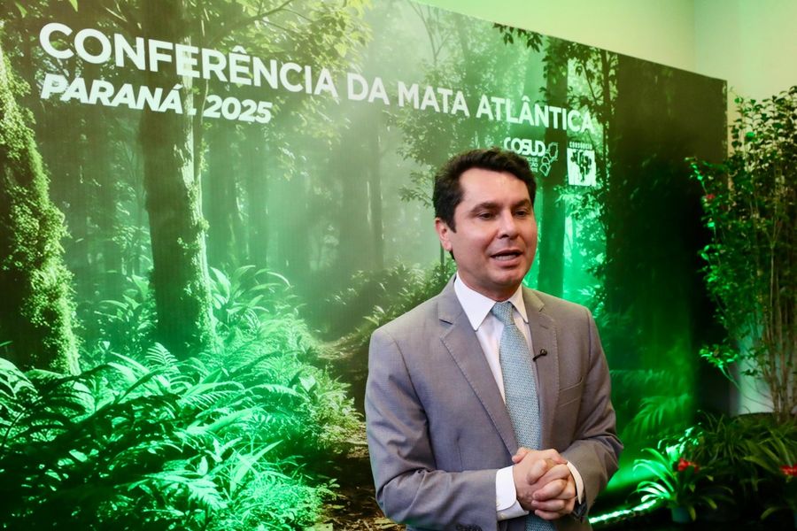 curi conferencia1