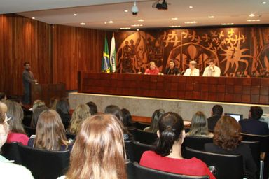 Audiência pública marca o Dia do Nutricionista e os 50 anos da profissão no Brasil