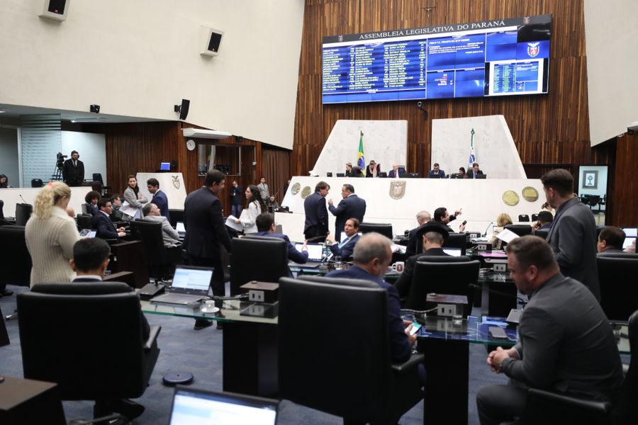sessões 04072023