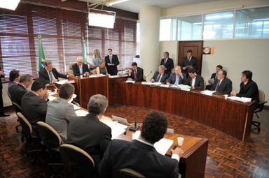 Emenda a projeto que transfere atividades da Secretaria do Planejamento passa pela CCJ