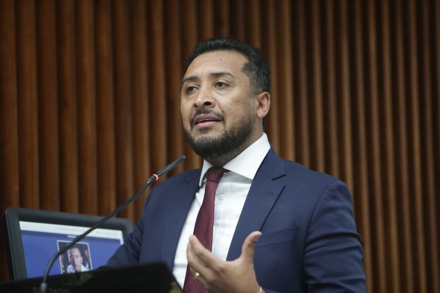 sd adriano educação
