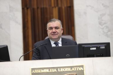 Assembleia Legislativa realiza Sessão Solene alusiva aos 170 anos de Criação do Estado do Paraná