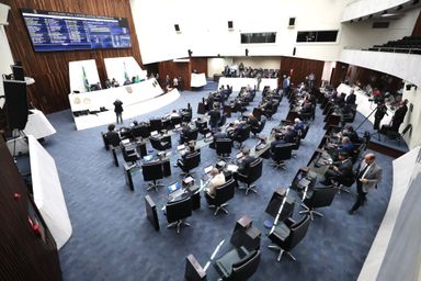 Projeto de lei leva aos salões de beleza conscientização sobre DST e da importância de denunciar a violência doméstica