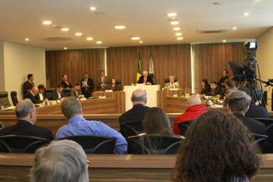 CCJ aprova projeto do Poder Executivo que trata de remissão tributária