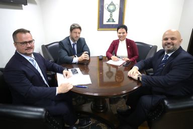 Comissão aprova alteração de projeto que cria a Agência de Assuntos Metropolitanos do Paraná