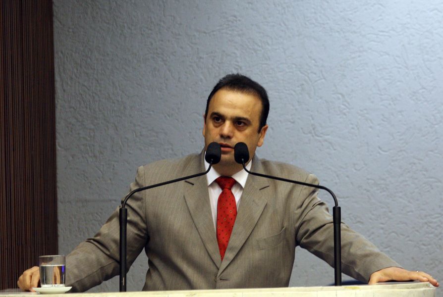 Reni Pereira