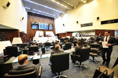 Projeto que agiliza liberação de vagas nas unidades do IML é aprovado em primeira votação