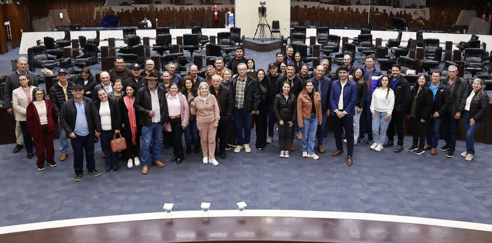 Assembleia Legislativa recebe quase três mil visitantes no primeiro semestre de 2026