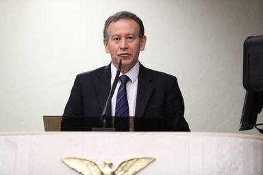 Deputados de Oposição pedem ao Ministério Público investigação de irregularidades na avaliação Atividade Paraná