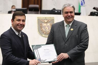 Wilson Picler se diz “honrado com a homenagem desta Casa, templo da Democracia”