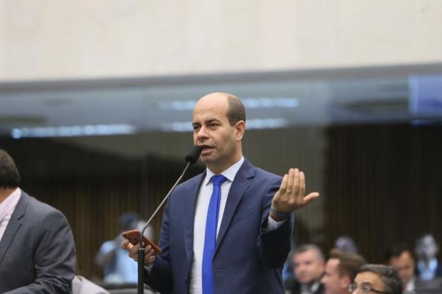 Deputado Evandro Araújo