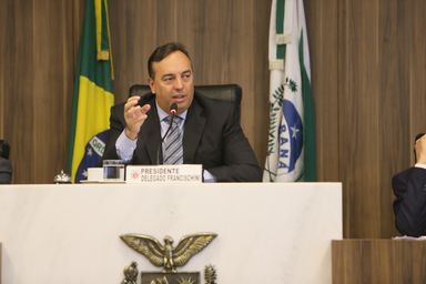 CCJ aprova criação da função de engenheiro ambiental no quadro próprio do Governo