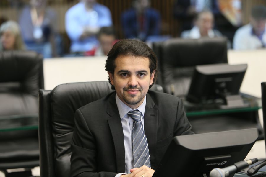 guerra licitação