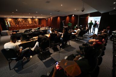 No primeiro dia do mutirão Concilia Paraná, 80 pessoas são atendidas na Assembleia Legislativa
