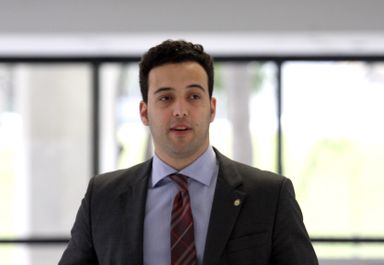 Ministro Marco Aurélio concede liminar mantendo o mandato de Bernardo Carli