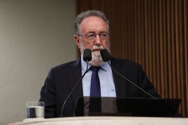 Deputados mobilizam órgãos de saúde para ampliar ações contra o coronavírus