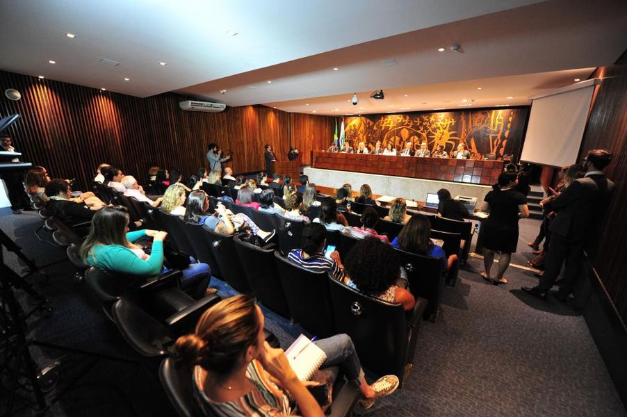 Lançamento do Núcleo Especializado da Infância e Juventude - NUDIJ da Defensoria Pública do Estado do Paraná