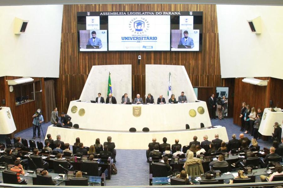 Parlamento Universitário