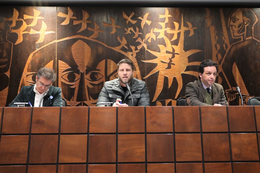 aud pub politização