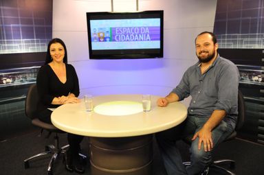 Democracia e participação política são temas do programa "Espaço da Cidadania" desta sexta-feira (25)