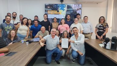 Deputado Goura (PDT) debate projeto para transformar linhas férreas desativadas em trilhas de cicloturismo em Maringá