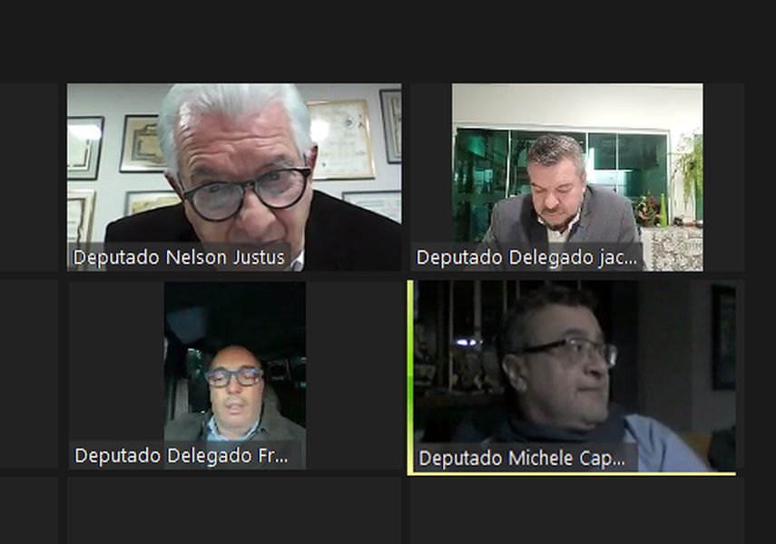 comissão especial