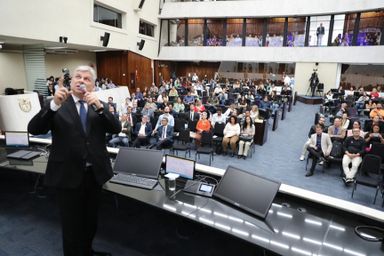 Escola do Legislativo capacitou mais de 4,3 mil pessoas no primeiro semestre de 2025