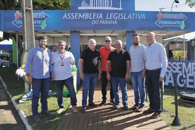 Parlamentares reforçam a necessidade de interagir com a população de Maringá e região
