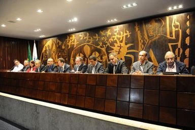 Deputados e representantes dos servidores debatem plano de custeio do sistema previdenciário estadual