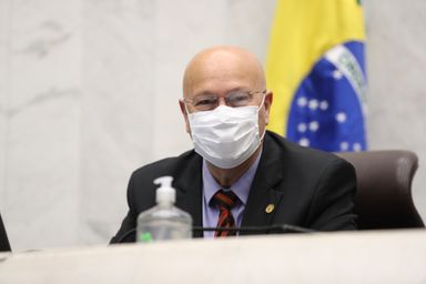Deputado Romanelli alerta municípios sobre implantação da internet 5G
