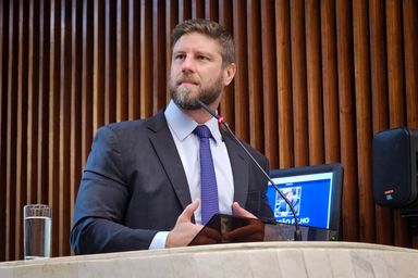 Projeto de lei do deputado Requião Filho (PT) garante transparência em acordos firmados por autoridades