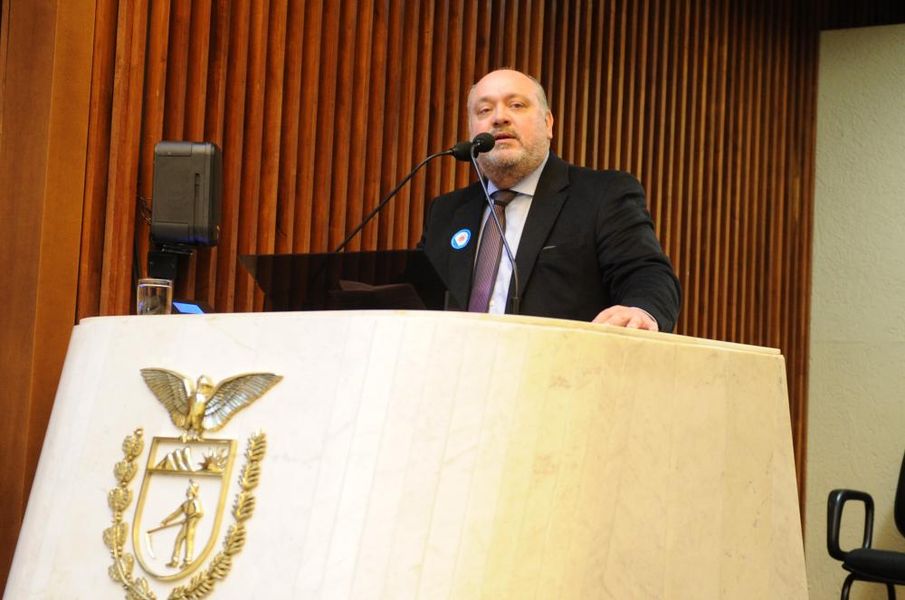 Procurador de Justiça Alberto Vellozo Machado