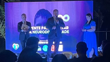 Deputado Alisson Wandscheer (SD) participa do lançamento da Frente Parlamentar da Neurodiversidade em Brasília