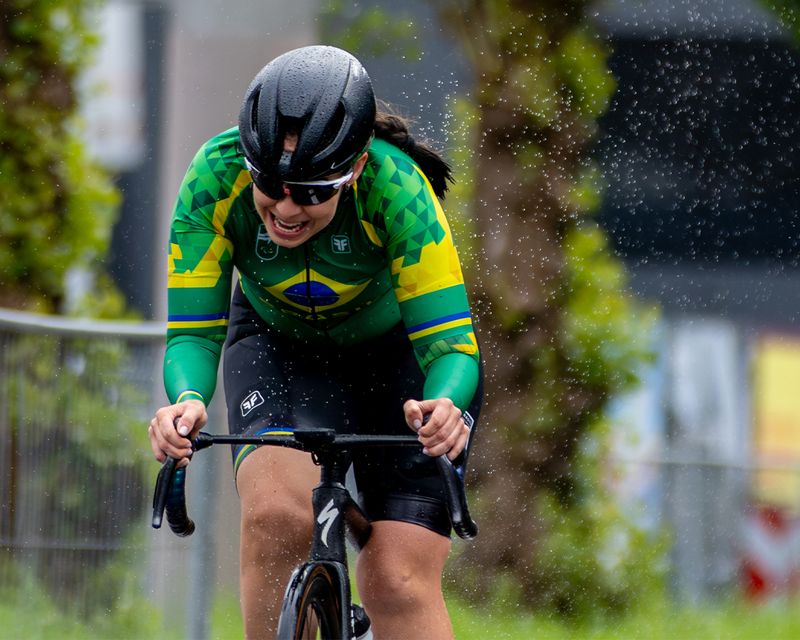 cobra paratleta paraciclismo