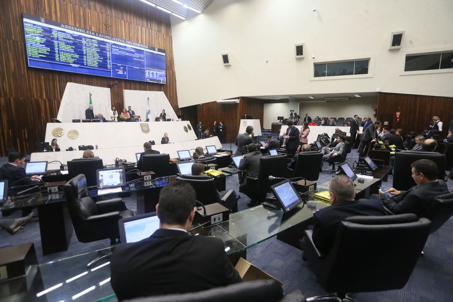 sessão plenária 17122019