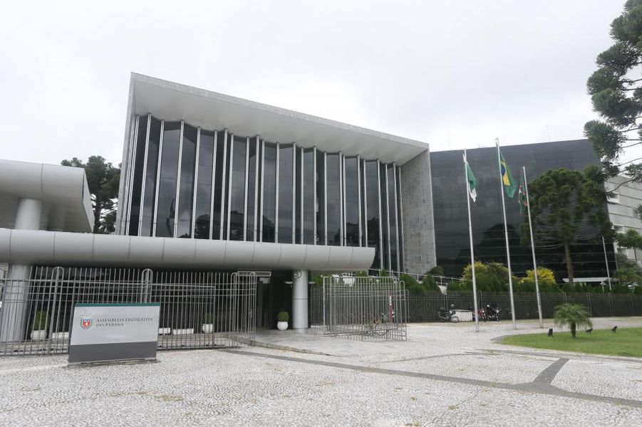 crachá 4