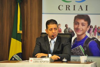 Presidente da CRIAI pede voto de louvor para policiais que salvaram menino após pai tentar matá-lo